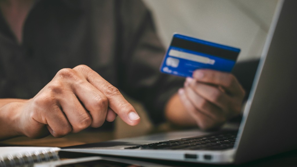 Mastering the Credit Card Matrix: From Debt Traps to Free Five-Star Stays
